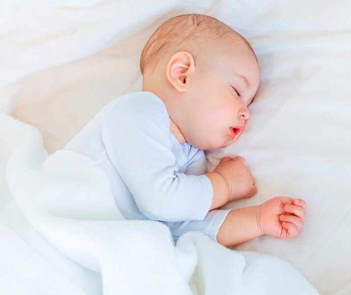 temperatura ambiente bebe dormir