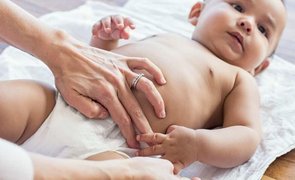 Como Trocar a Fralda do Bebê