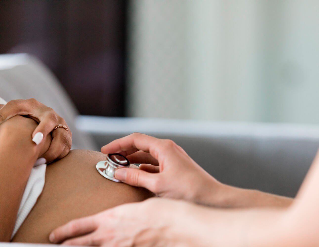 Médico Movimentos do Bebê na Barriga