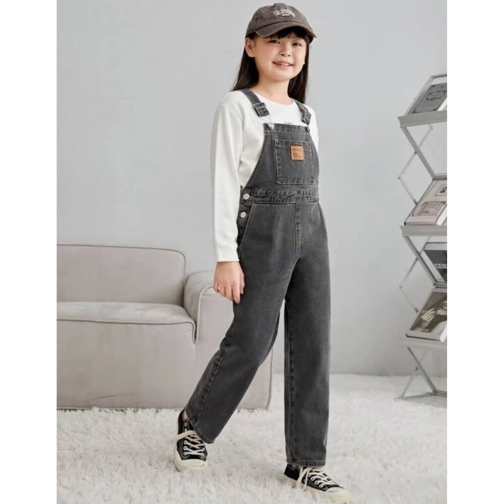 Look Infantil Jardineira + Camisa