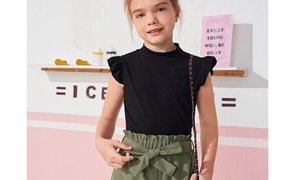 Bermudinha com camisa e bolsa