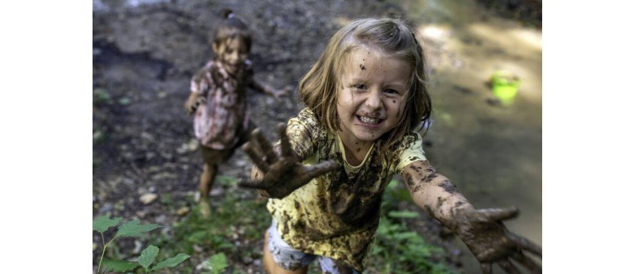 Como remover mancha de roupa infantil