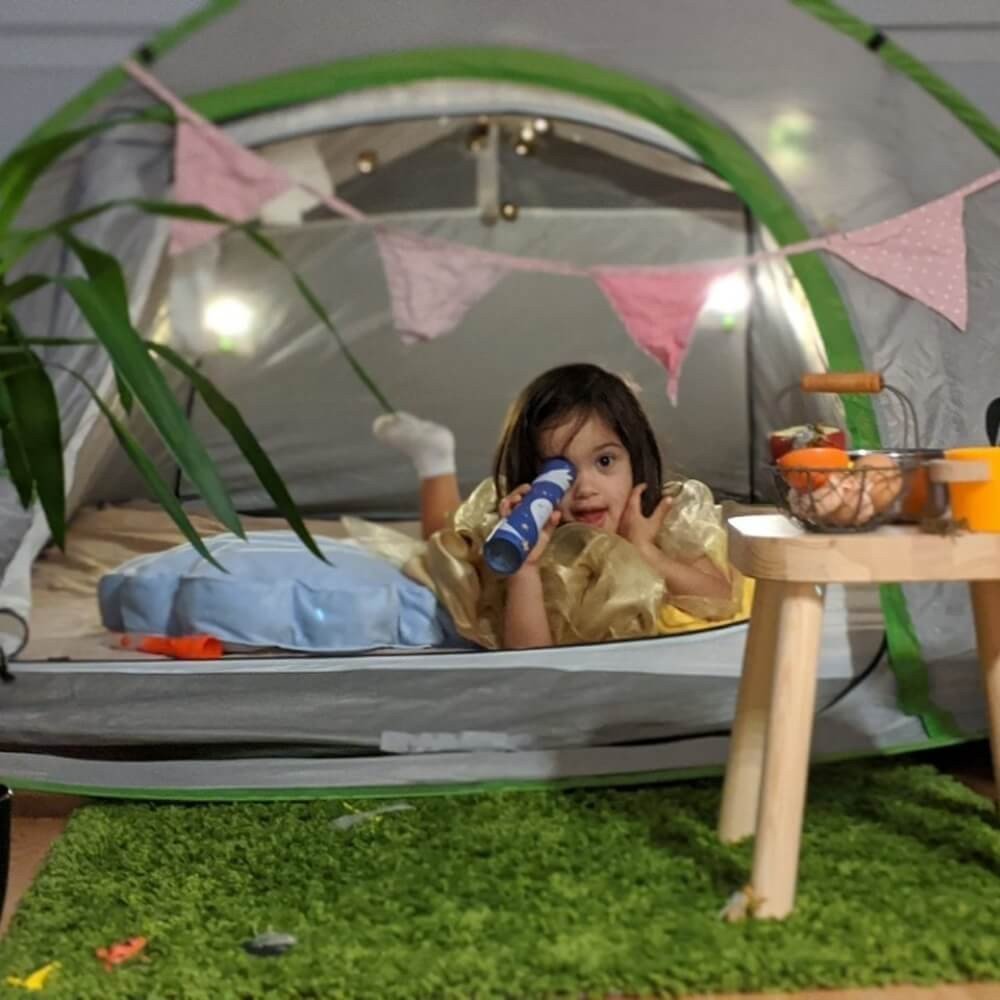 Criança Acampando
