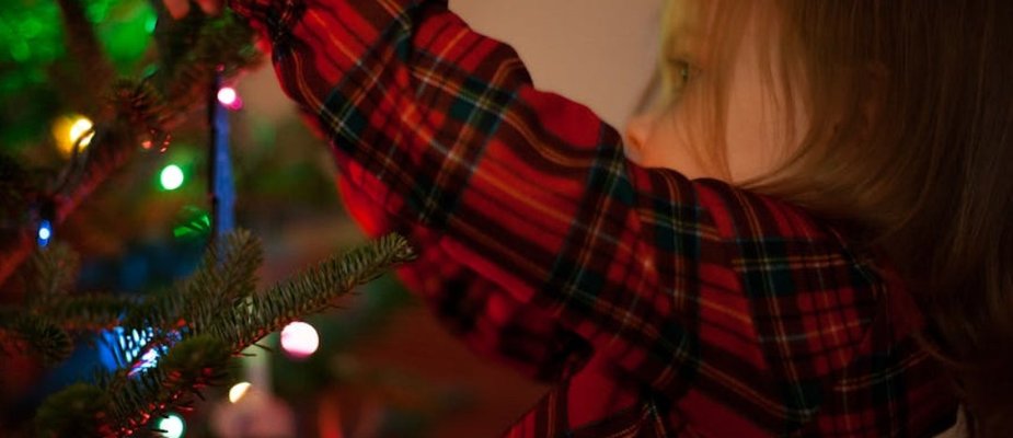 Tradições de Natal para Fazer com Crianças: Criando Memórias Inesquecíveis Tradições de Natal para Fazer com Crianças: Criando Memórias Inesquecíveis